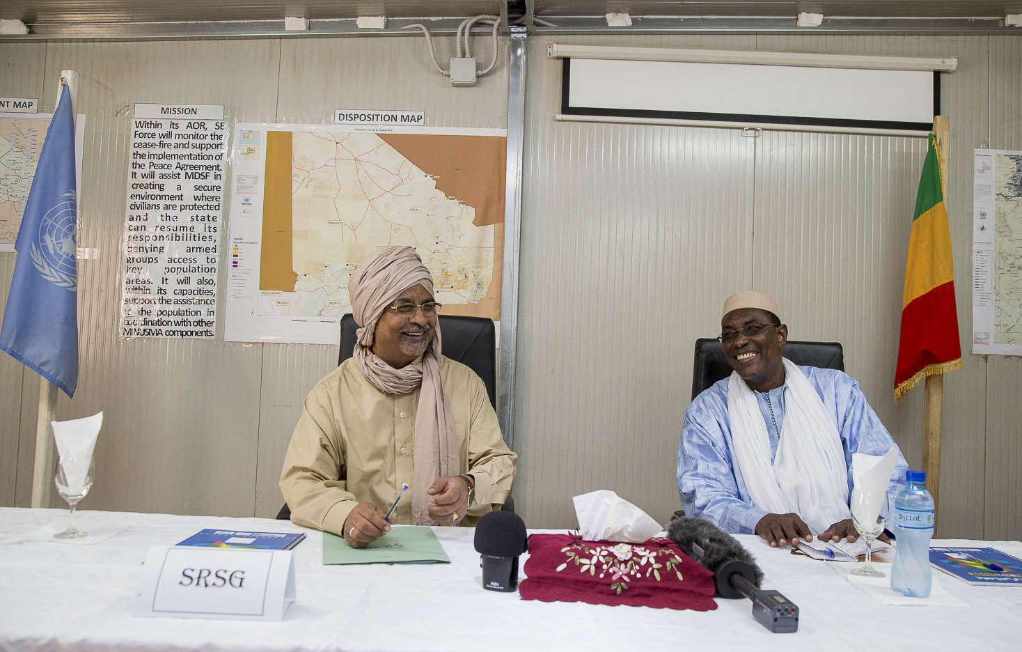 Le chef de la MINUSMA M. Annadif et le ministre Malien de la Défense et des Anciens Combattants M. Abdoulaye Idrissa Maiga