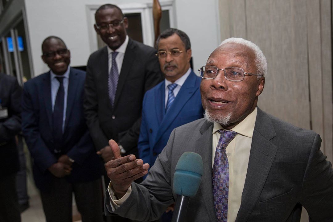 Mr. Ismael Abraão Gaspar Martins, Représentant permanent de l'Angola et Président du mois de mars du Conseil de sécurité