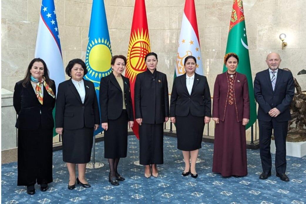 women leaders' caucus