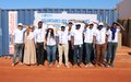 Les Volontaires des Nations Unies redonnent le sourire aux enfants malades de Mopti